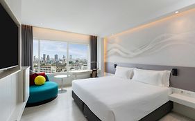 Centara Watergate Pavillion Hotel Bangkok